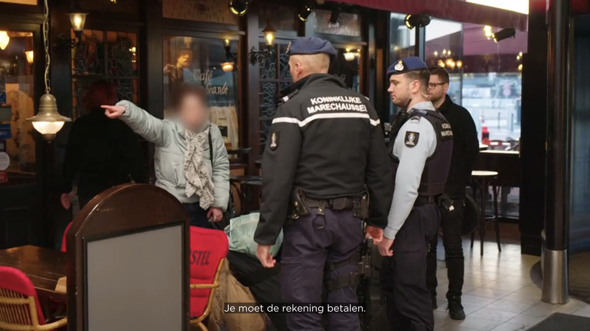 Een Franse vrouw zorgt voor onrust op Schiphol Airport