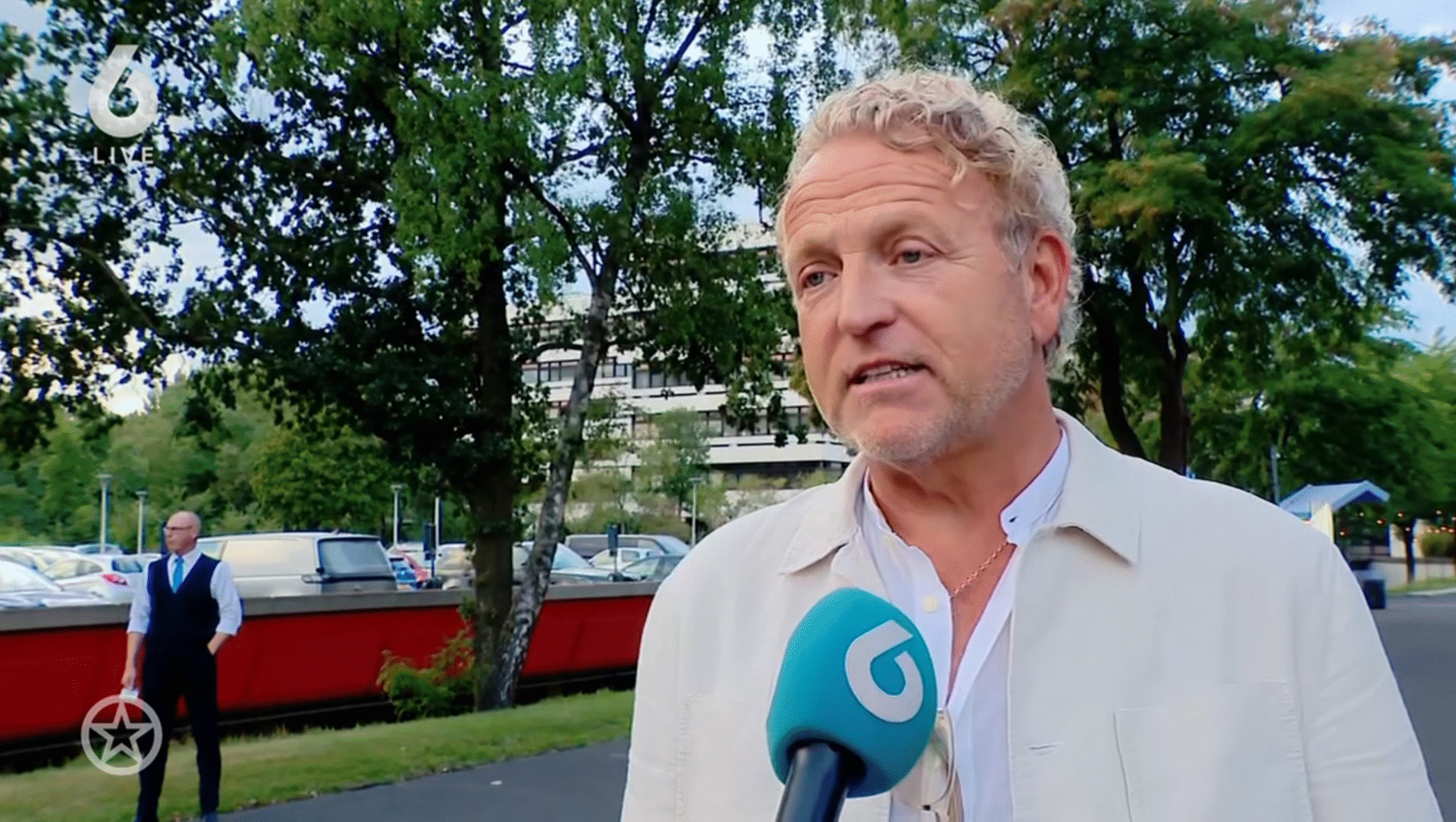 Gordon in Shownieuws (SBS 6)