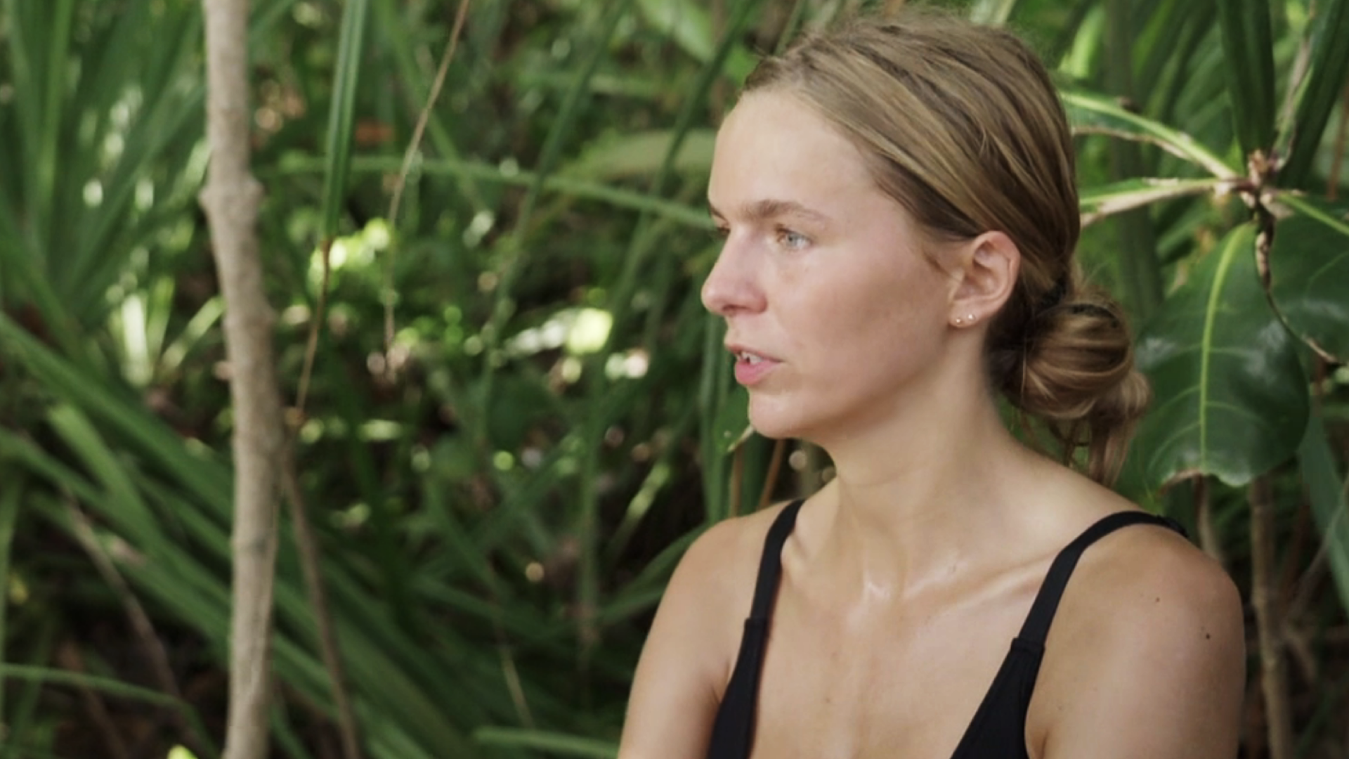 Lies Zhara in Expeditie Robinson (© RTL) Lies Zhara in Expeditie Robinson (© RTL)