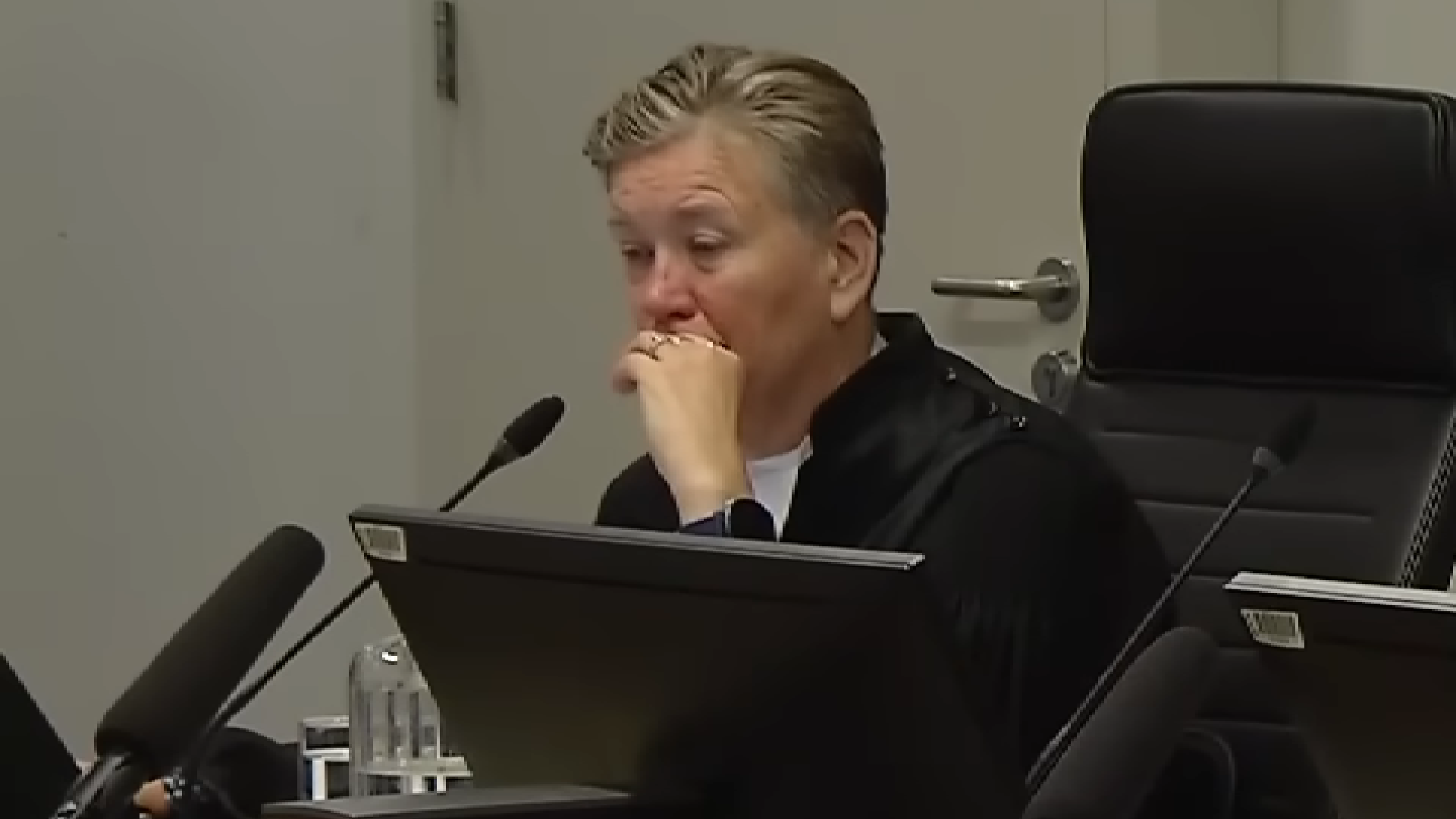 Rechter H. Den Haan Rechter H. Den Haan