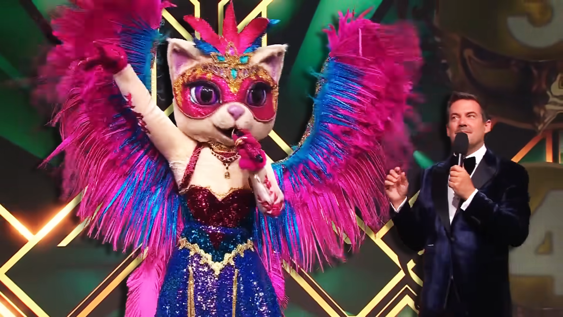 De Glamourpoes in The Masked Singer