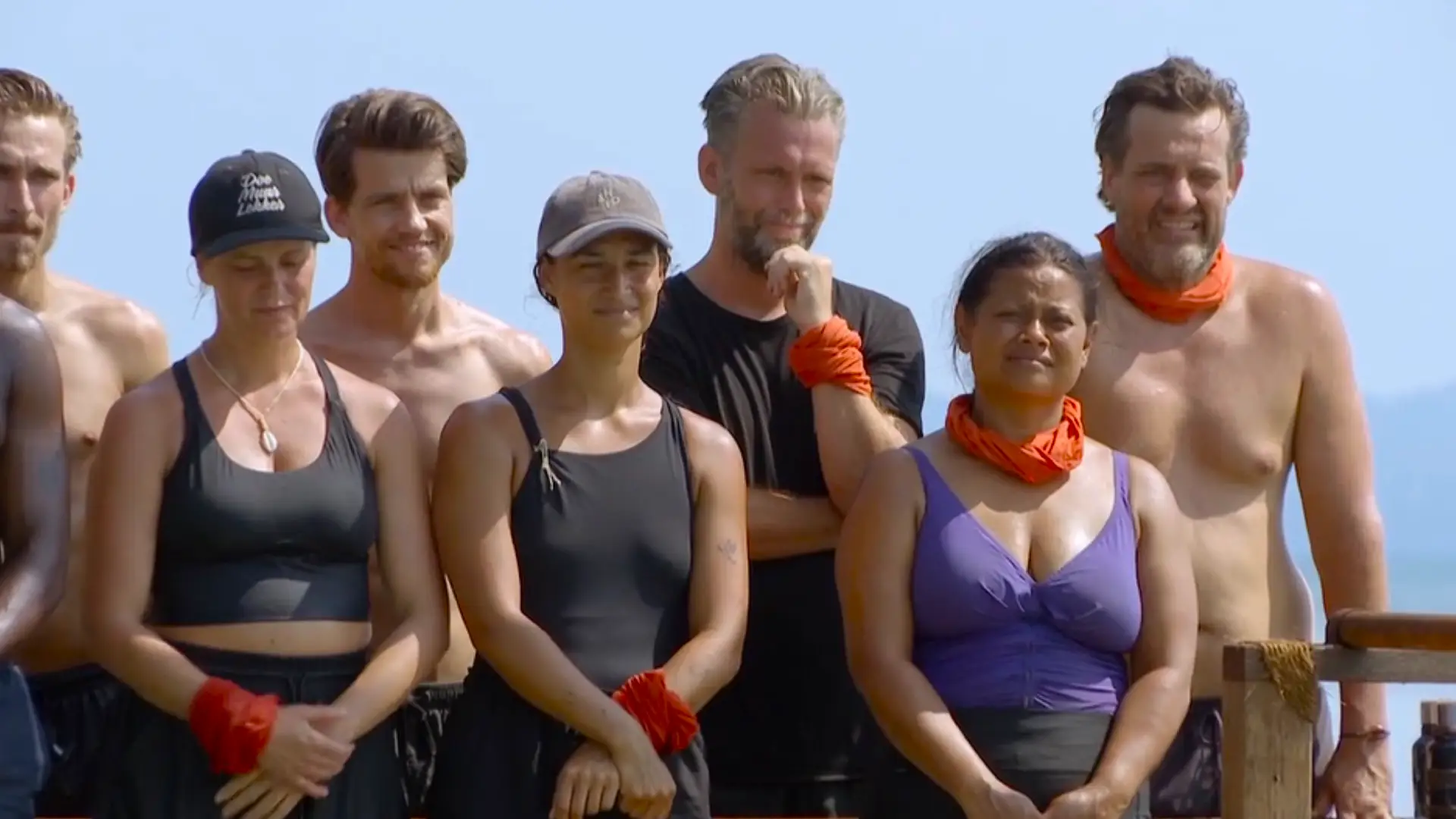 Expeditie Robinson 2025, met uiterst rechts Vincent Croiset Expeditie Robinson 2025, met uiterst rechts Vincent Croiset