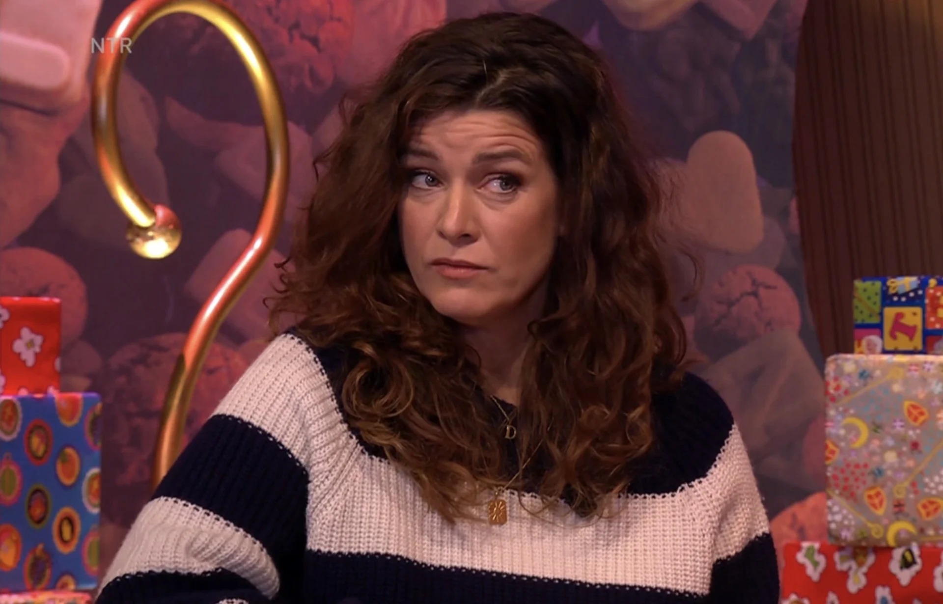 Merel Westrik in het Sinterklaasjournaal Merel Westrik