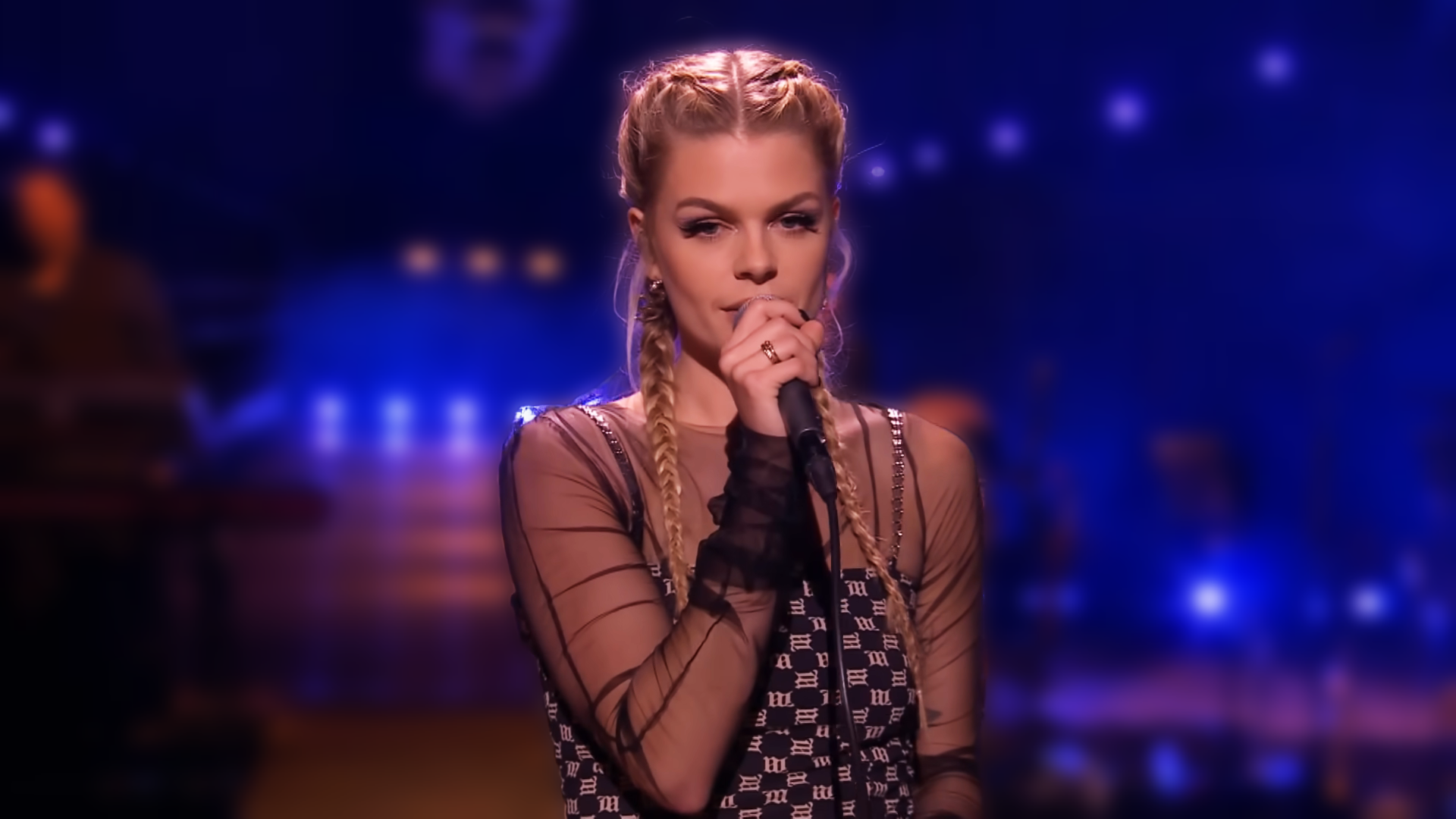 Davina Michelle Davina Michelle