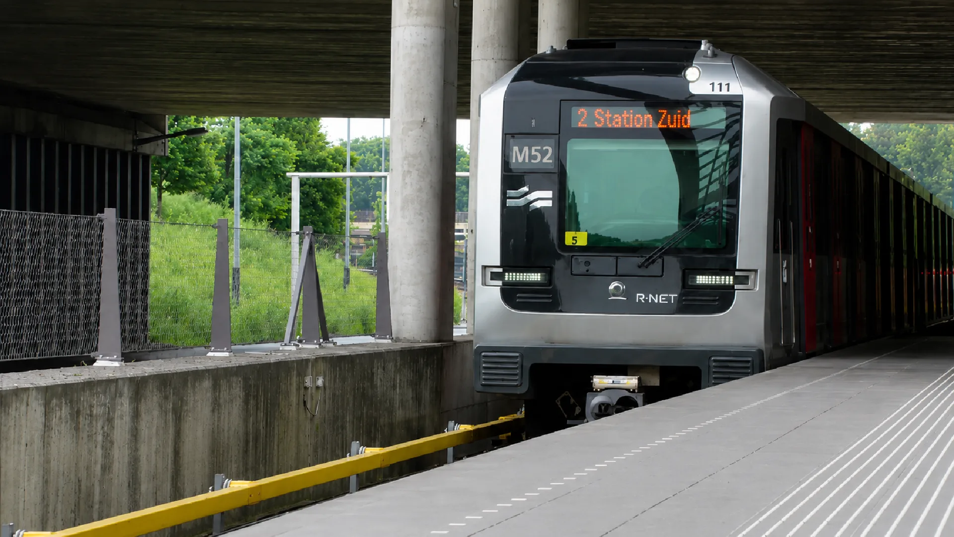 Metro in Amsterdam (© NOS) Metro in Amsterdam (© NOS)