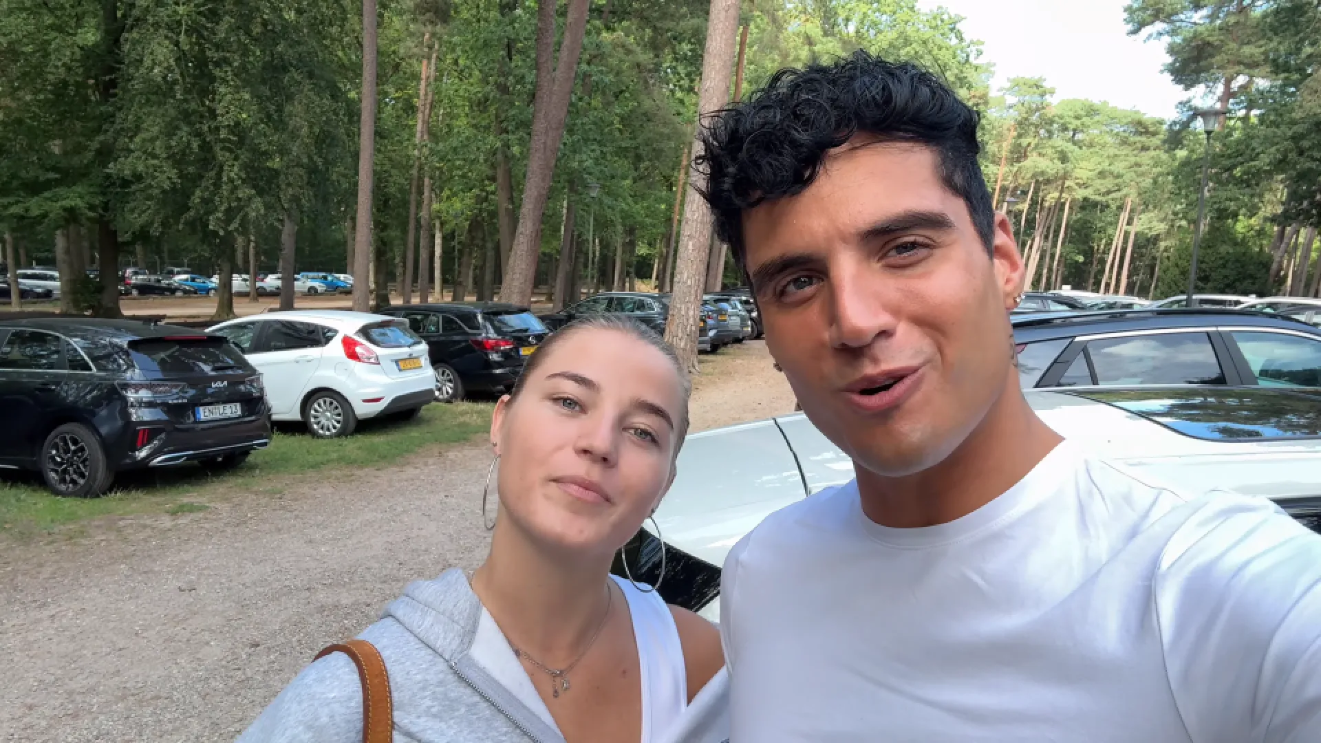 Anouk en Diederik in hun vlog