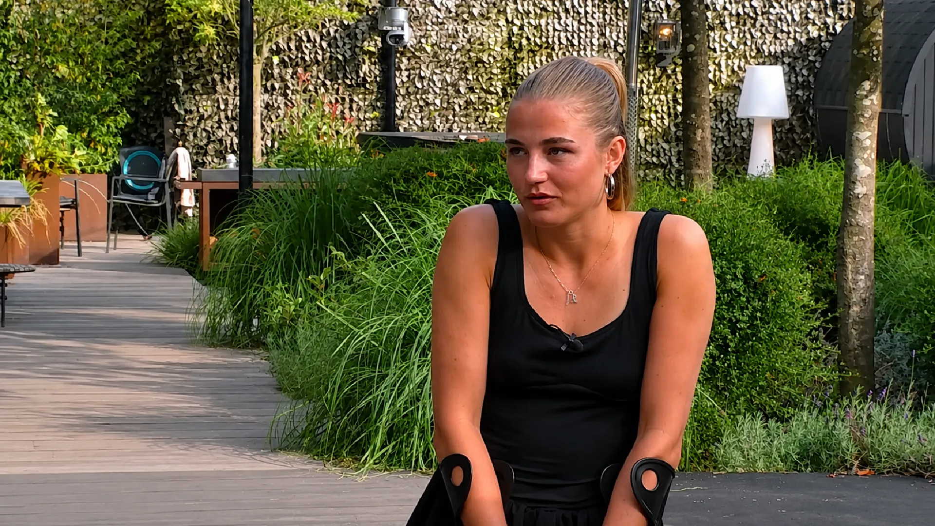 Anouk in De Bondgenoten