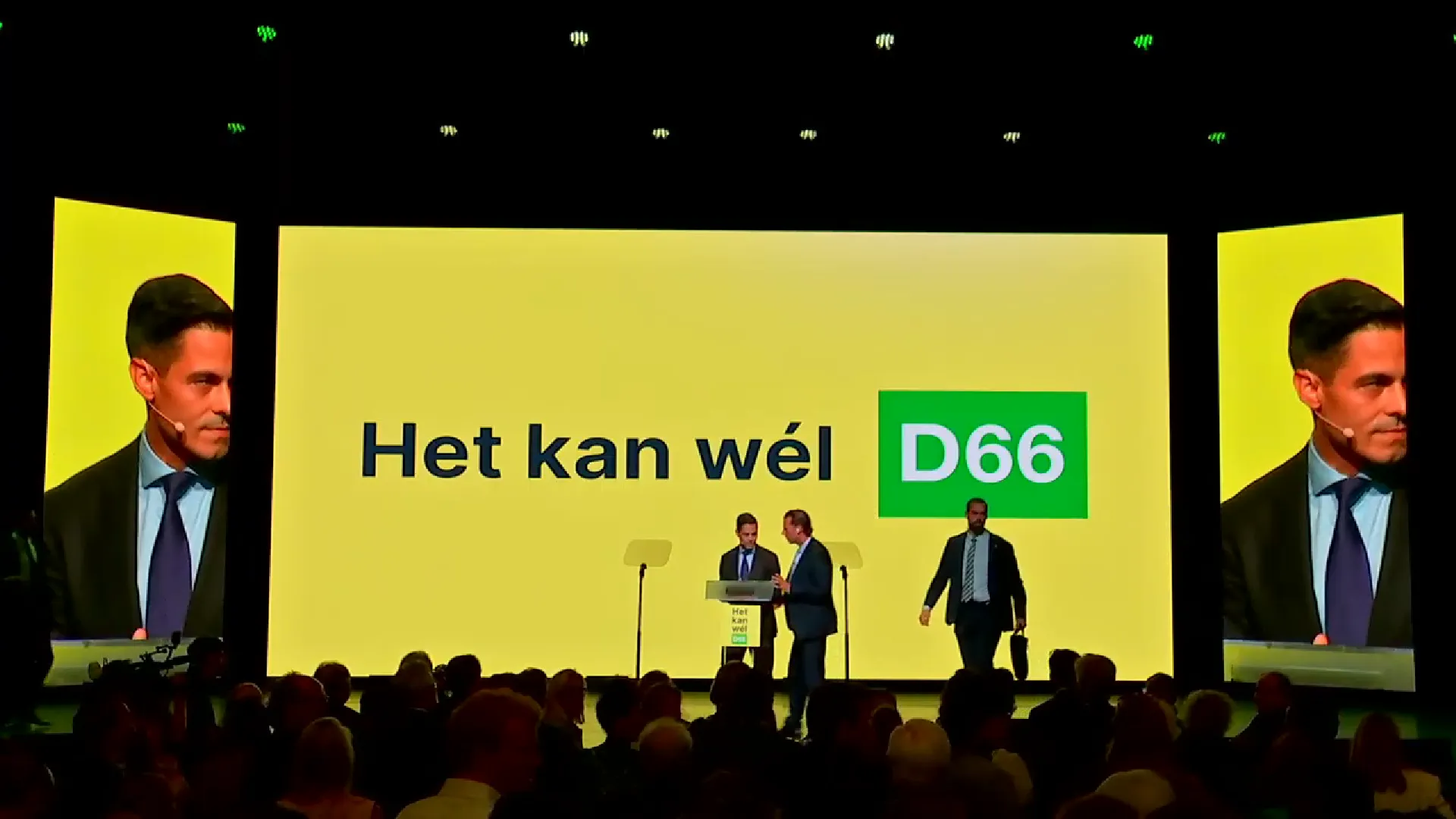 Rob Jetten wordt van het podium gehaald